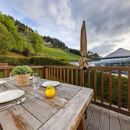 Schoeneben Haus Am Bad Nyaraló Wald im Pinzgau